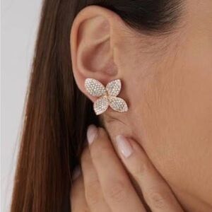 SEGRETI Flower Earrings 18k gold